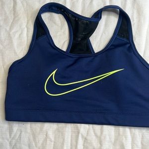 Small high support nike sport bra